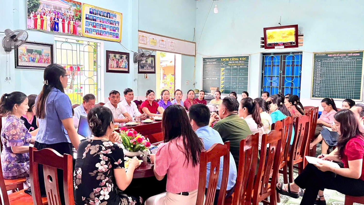 HỘI THẢO MÔ HÌNH PHỐI HỢP GIA ĐÌNH- NHÀ TRƯỜNG VÀ CỘNG ĐỒNG TRONG CÔNG TÁC CSGD TRẺ - NĂM HỌC : 2024-2025